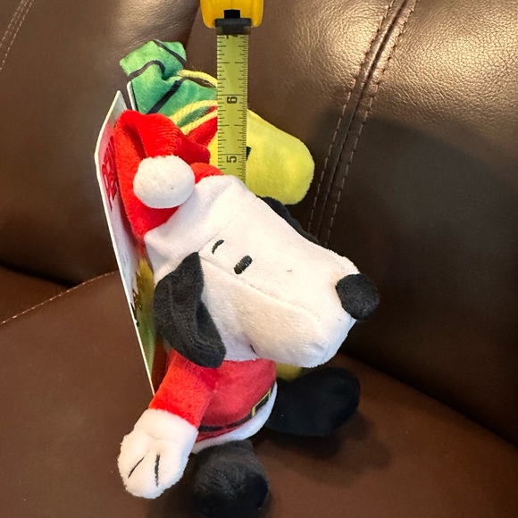 Peanuts Charlie Brown’s Santa Snoopy and Elf Woodstock Soft Pet Toys BRAND NEW!! - Picture 3 of 3